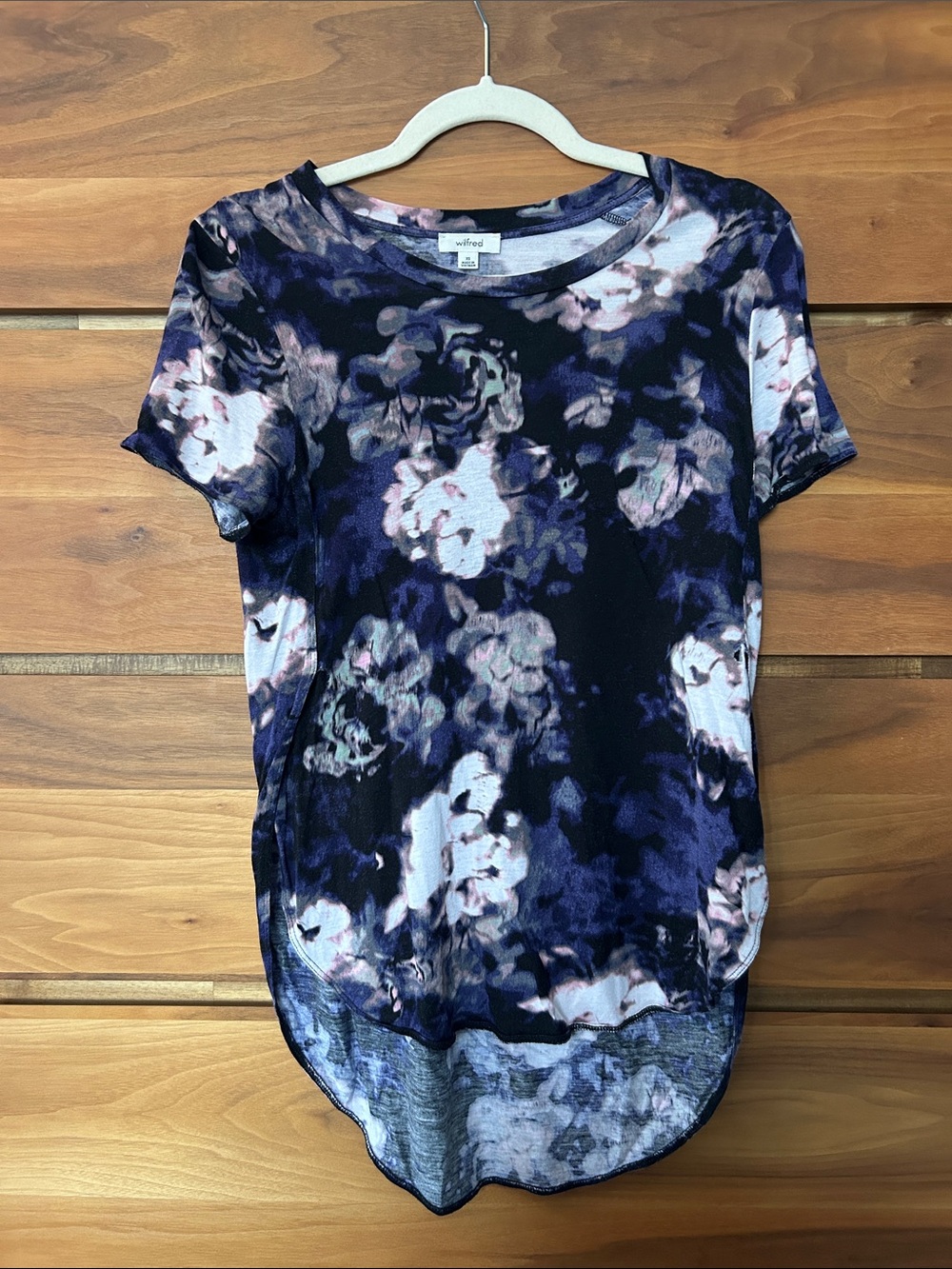 Wilfred Navy & Pink Floral Crew Neck Tee
